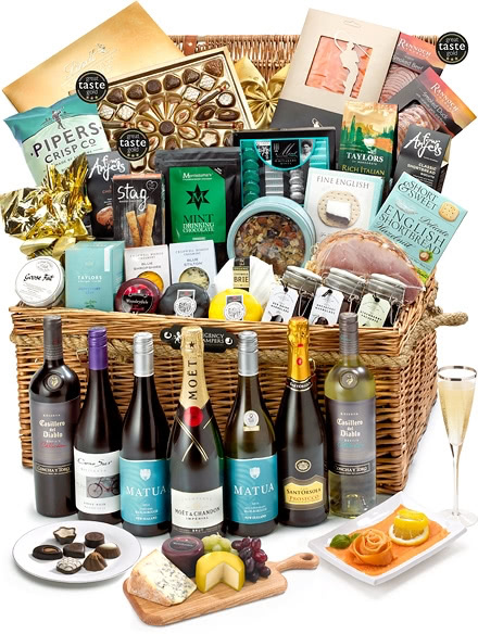 Gifts For Teachers Highgrove Hamper With Moët Champagne